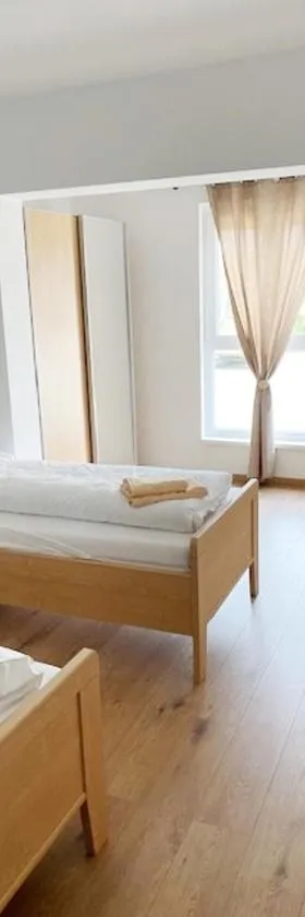 Gästezimmer Ödenburgerstraße，位于Pöttsching的酒店