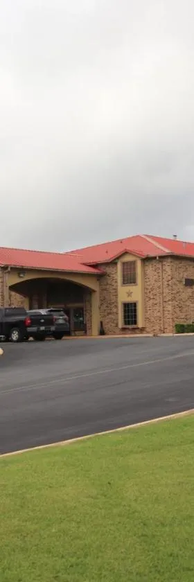 Chaparral Motel Hallettsville，位于Hallettsville的酒店
