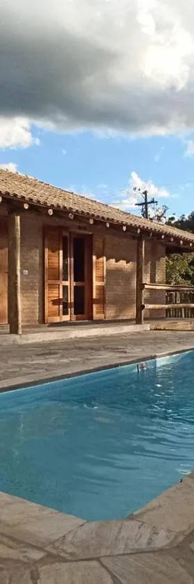 Casa do Lago，位于阿瓜斯达普拉塔的酒店