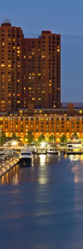 The Royal Sonesta Harbor Court Baltimore，位于巴尔的摩的酒店