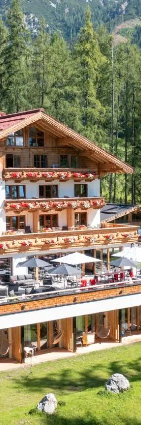 Naturhotel Lärchenhof，位于拉姆绍达赫斯坦的酒店