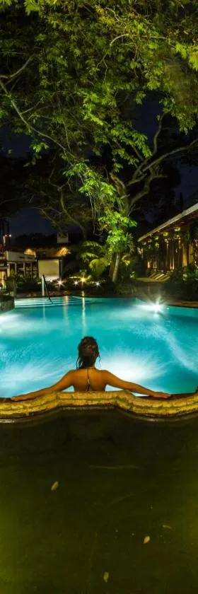 Hotel Museo Spa Casa Santo Domingo，位于危地马拉安地瓜的酒店