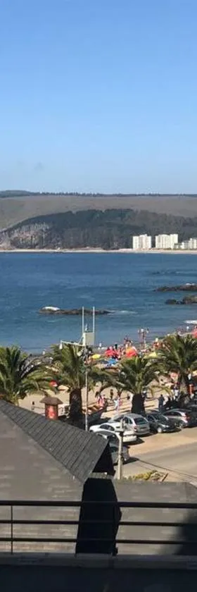 Espectacular departamento frente a playa chica，位于帕普多的酒店