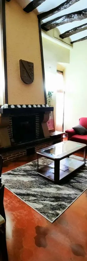 Apartamento medieval en el Camino De Santiago，位于艾丝黛拉的酒店