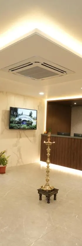 GRAND GANPAT，位于韦洛尔的酒店
