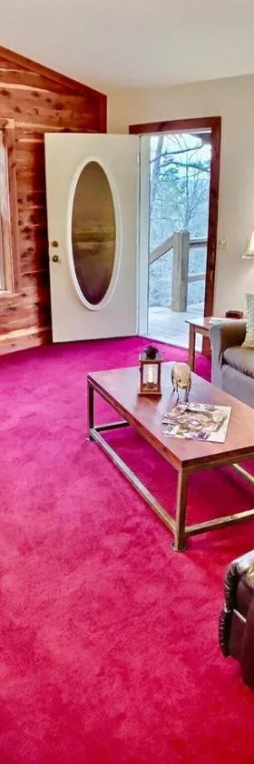 Cedar Creek Cabins，位于尤里卡斯普林斯的酒店
