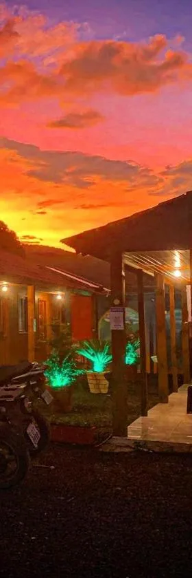 Pousada avenida，位于乌鲁比西的酒店
