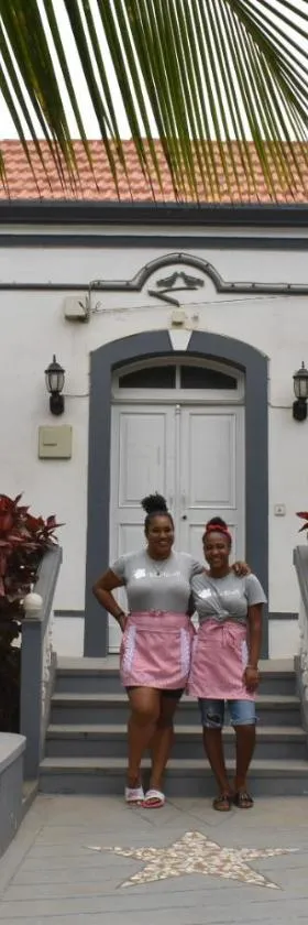 Villa Vicente，位于Vila Nova Sintra的酒店