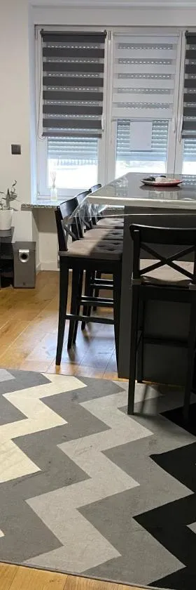 Superbe appartement au RDC avec parking gratuit，位于Villerupt的酒店