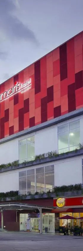 波诺罗格爱玛瑞丝酒店，位于Ponorogo的酒店