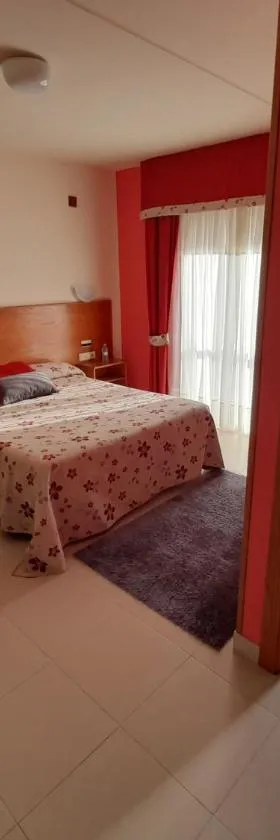 Hotel Valdoviño，位于巴尔多维尼奥的酒店