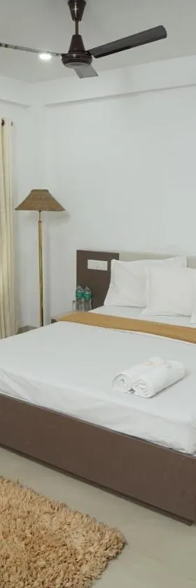 SN ROOMS，位于Perumbavoor的酒店