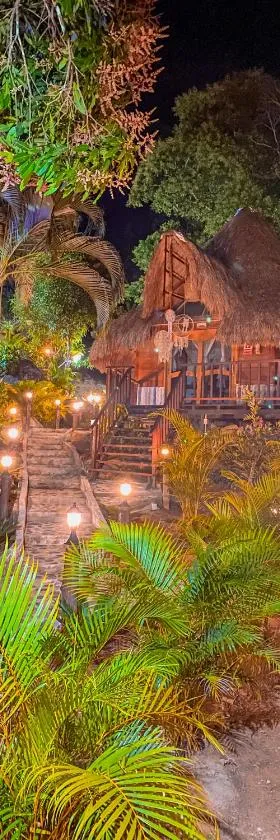 Hotel MadreSierra Parque Tayrona，位于Calabazo的酒店