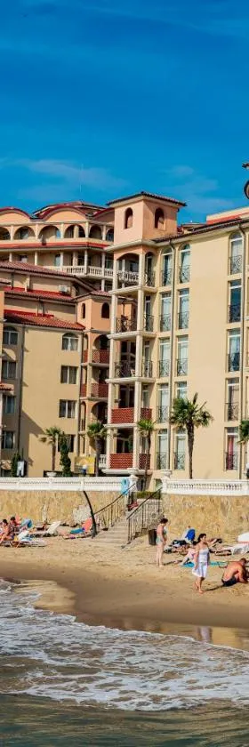Menada Andalusia Apartments，位于埃勒尼特的酒店