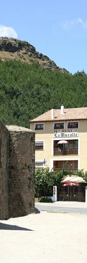 Hostal Restaurante La Muralla，位于Cañete的酒店