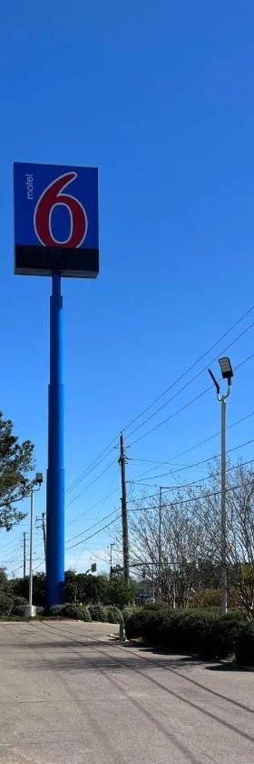 Motel 6 Hattiesburg, MS，位于哈蒂斯堡的酒店