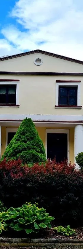 Wrzosowe Siedlisko，位于Czosnów的酒店