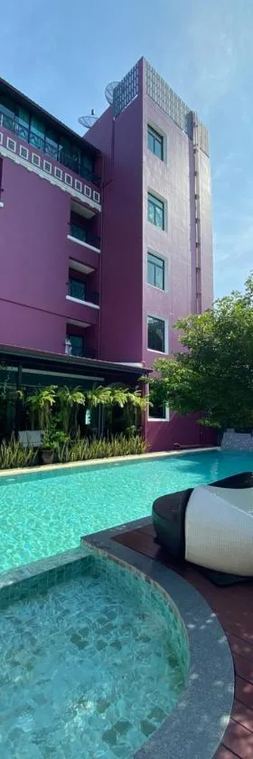 Baan Chao Khun Hotel，位于Ban Khlong Lat Bua Khao的酒店