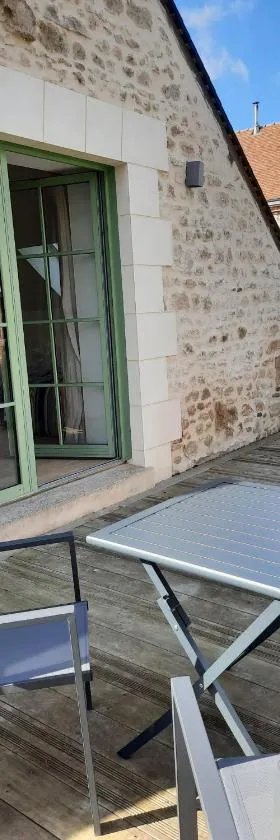 LE RELAIS，位于Révillon的酒店