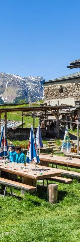 Rifugio Alpe San Romerio，位于布鲁西奥的酒店