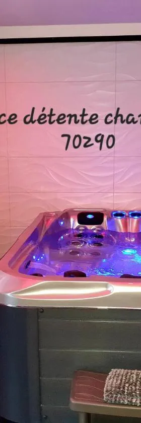 Espace détente Champagney，位于查姆帕尼的酒店