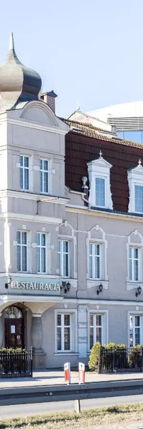 Hotel Diamond w Białym Dworku，位于露米雅的酒店