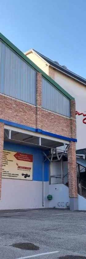 移动客房酒店，位于Wimpassing的酒店