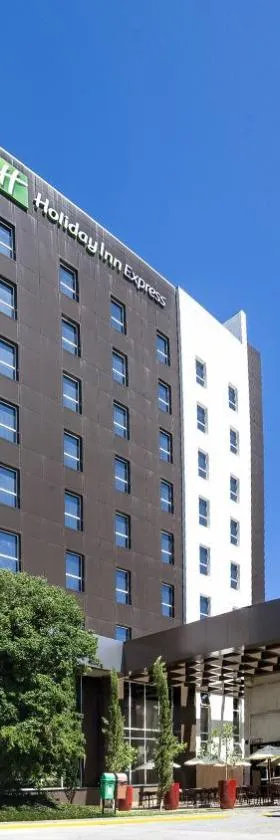 Holiday Inn Express - Farroupilha, um Hotel IHG，位于法罗皮利亚的酒店