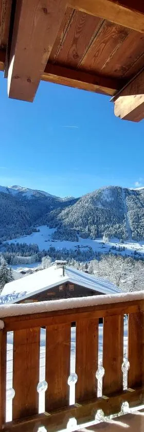 Chambre d'hôtes L'ours Bleu，位于莱迪亚布勒雷的酒店