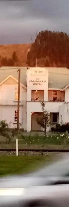 Manakau House The Old Manakau Hotel 1920，位于Manakau的酒店