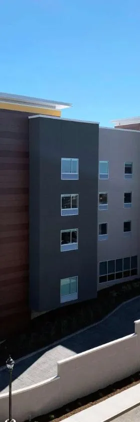 La Quinta Inn & Suites by Wyndham Galveston North at I-45，位于加尔维斯敦的酒店