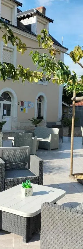 Hôtel Restaurant Le Moulin de la Renne Adults Only proche Zoo de Beauval，位于瑟泽的酒店