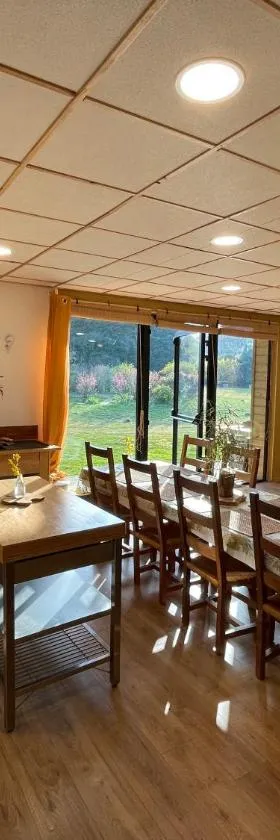 Holiday home on farm (La Ferme du Tao)，位于Beaugies-sous-Bois的酒店