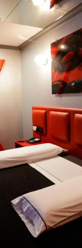 Motel Venus Santiago，位于Luou的酒店