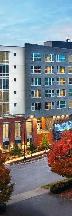 Hyatt Place Greenville Downtown，位于格林维尔的酒店