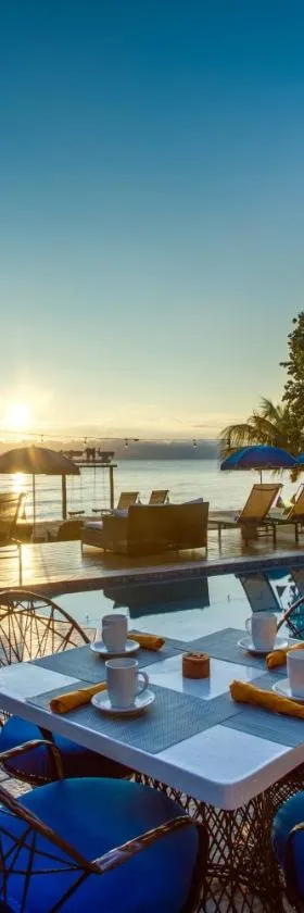 Mariposa Belize Beach Resort，位于珀拉什奇亚的酒店