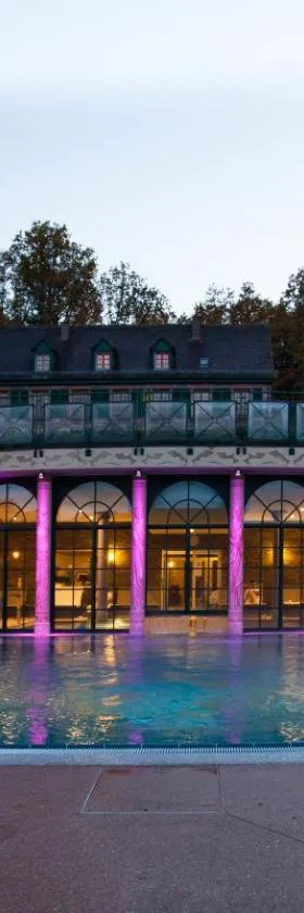 Les Violettes Hotel & Spa，位于朱霍尔茨的酒店