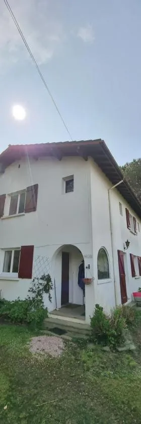 villa relax，位于亚斯凯恩的酒店
