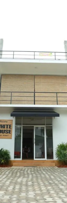 White House Holiday Resort，位于马特勒的酒店