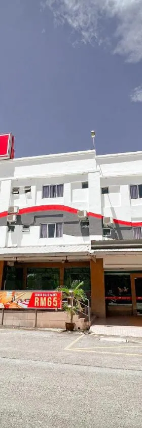 N9 Business Hotel Sdn Bhd，位于汝来的酒店