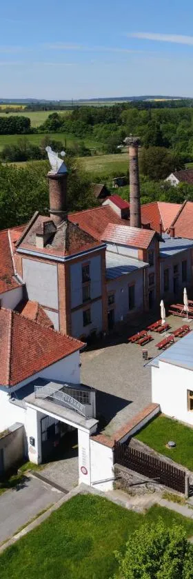 Pivovarský hotel，位于Dalešice的酒店