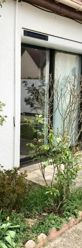 巴黎森林旅馆，位于Cesson的酒店