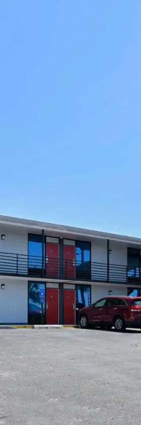 OYO Hotel Valdosta GA I-75，位于瓦尔多斯塔的酒店