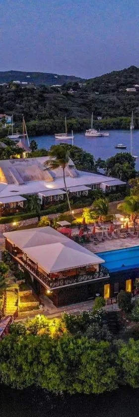 Gunpowder House & Suites，位于英吉利港的酒店