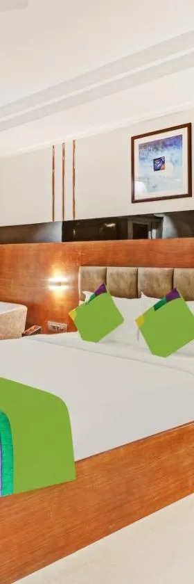 Treebo Emora Grand，位于耶拉汉卡的酒店