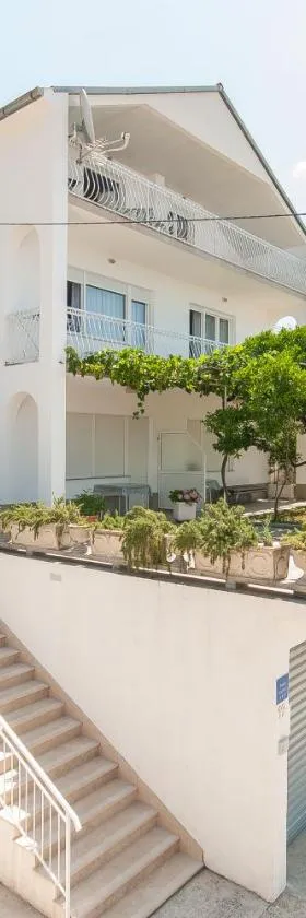 Apartments Ivan，位于杜埃的酒店
