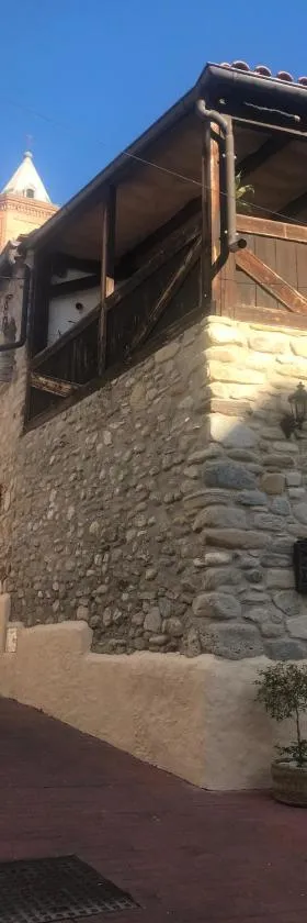 casa de piedra.The stone house，位于图雷的酒店