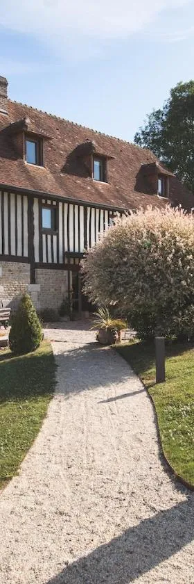 Maisons d'hôtes - Domaine Le Coq Enchanté，位于康布勒梅尔的酒店