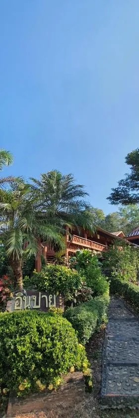 Inpai Resort อินปายรีสอร์ท，位于Ban Na Chalong的酒店