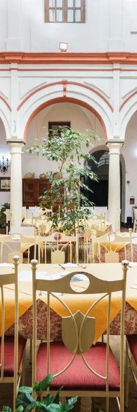 Hotel Marqués de Torresoto by Vivere Stays，位于阿尔科斯-德拉弗龙特拉的酒店